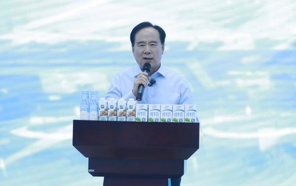 玩”明白了！首部乳业科普剧本杀上线澳门新葡京这个六一伊利把牛奶知识“(图4)
